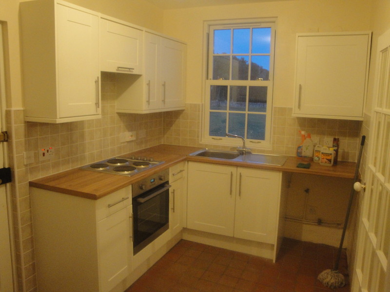 Kitchens Refurbishments | Fife | Tel: 01333-360494